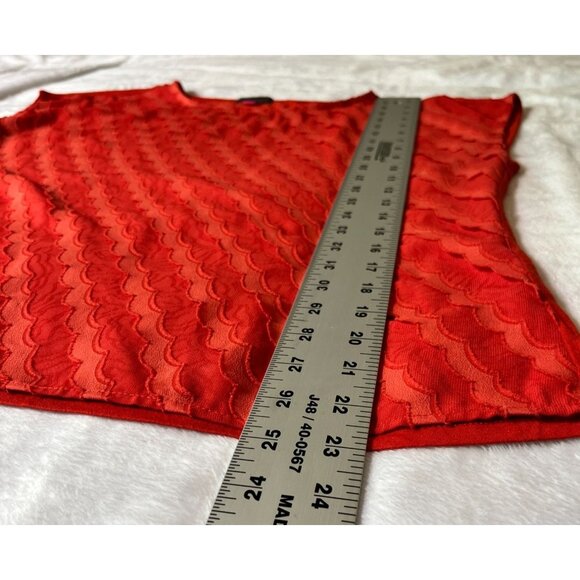 Vince Camuto Womens Red Textured Pattern Short Sleeve Top Blouse Medium Casual - Picture 7 of 12
